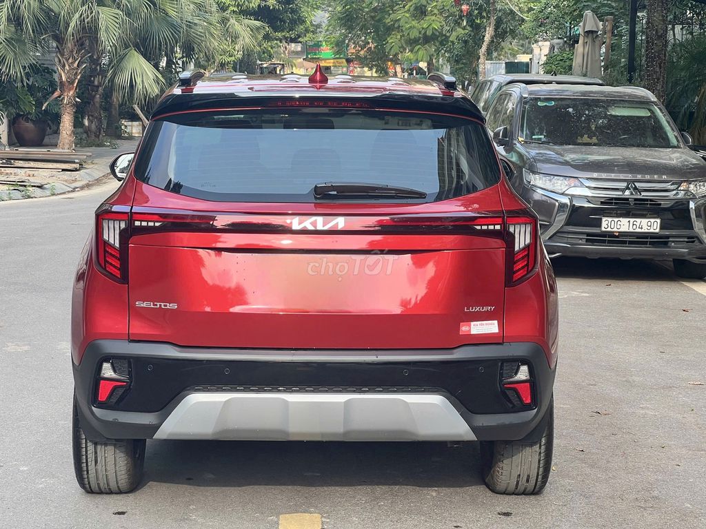 Kia Seltos 2024 Luxury 4000 km. Mua bán Ô tô tại Quận Long Biên Hà Nội được đăng bởi PHÚC LÂM  AUTO hình 4