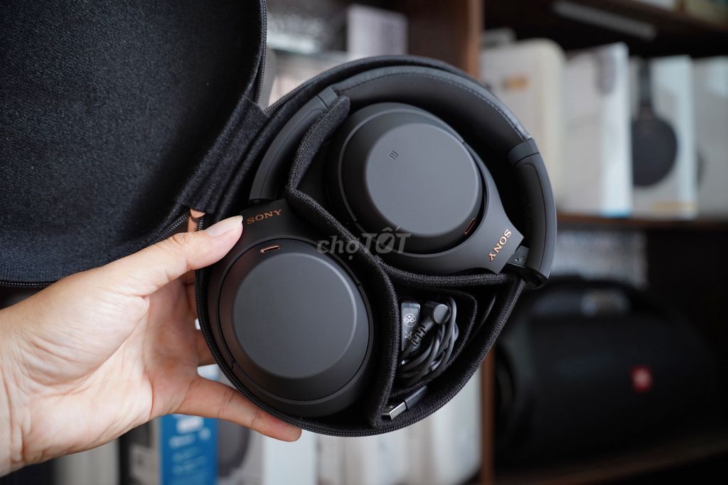 Tai nghe Sony WH-1000XM4 mới 99.9%. Mua bán Tivi, Âm thanh tại Quận Bình Tân Tp Hồ Chí Minh được đăng bởi Huy Lương hình 1