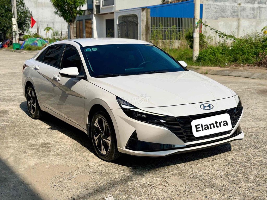 Hyundai Elantra 2024 1.6 Special