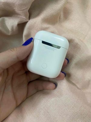 Airpod 2 hư tai trái, tai phải + hộp sạc zin ok. Mua bán Tivi, Âm thanh tại Quận Ninh Kiều Cần Thơ được đăng bởi Yến Nhi
