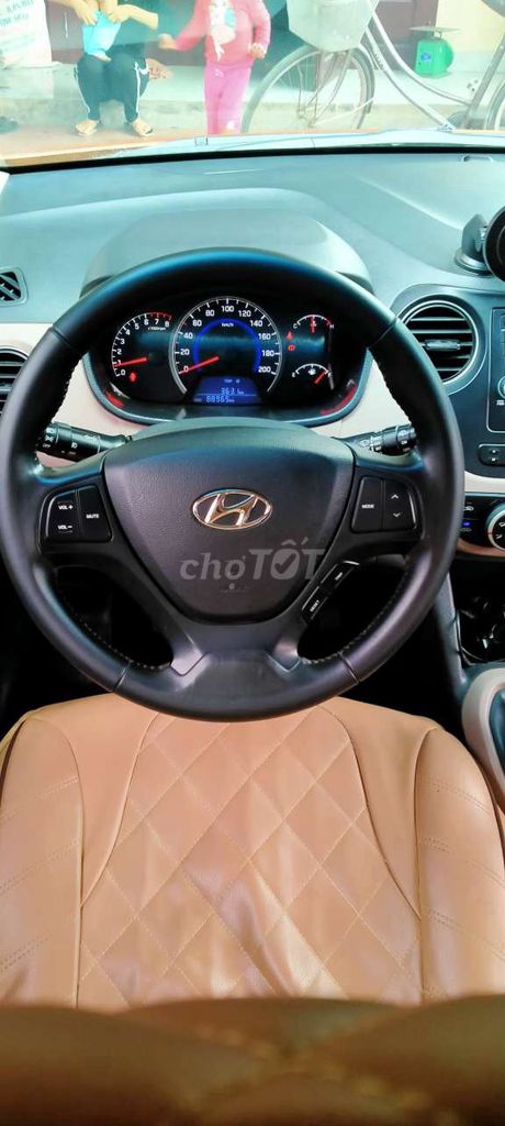 5 210 2016 Grand 1.0 MT - 105000 km. Mua bán Ô tô tại Thành phố Cẩm Phả Quảng Ninh được đăng bởi Nguyen hoan hình 4