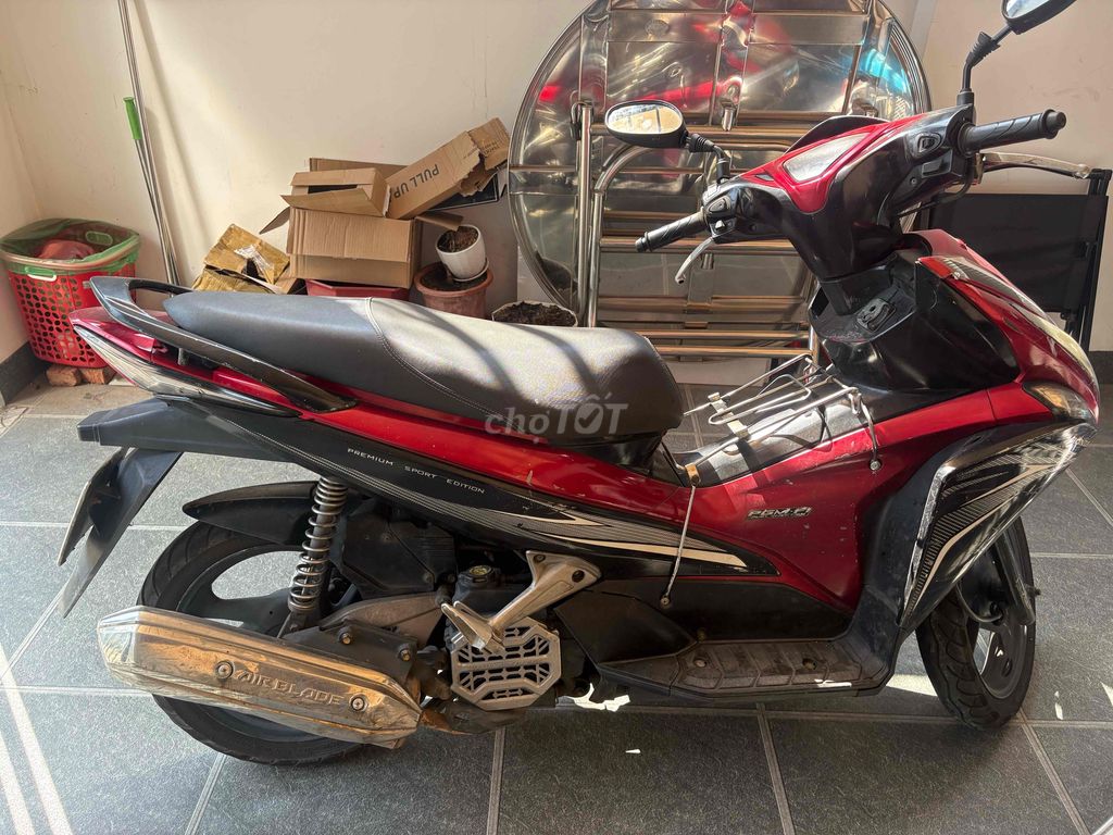 Воздушный клинок Honda 2010 красный