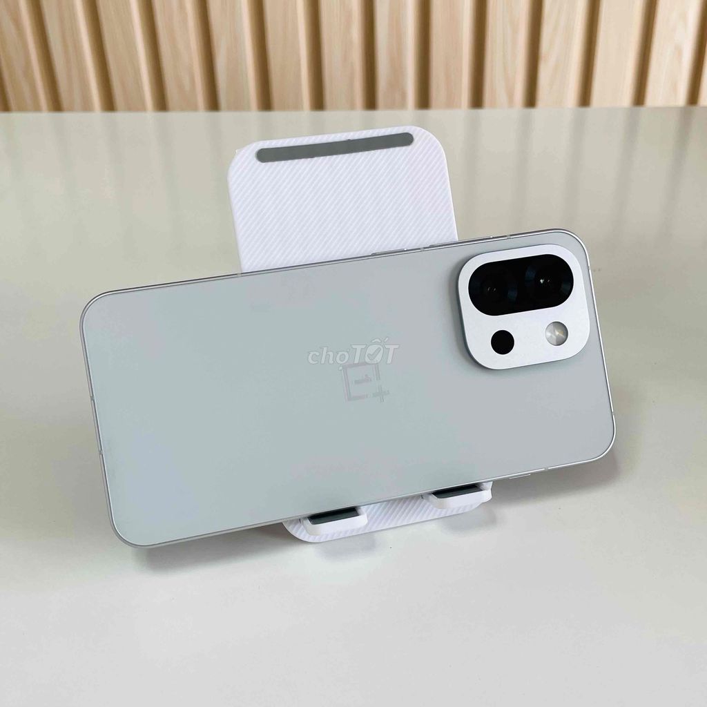 OnePlus 13T Fullbox -16/512GB Trắng - Đẹp 99. Mua bán Điện thoại tại Quận Ninh Kiều Cần Thơ được đăng bởi Hmphone hình 1