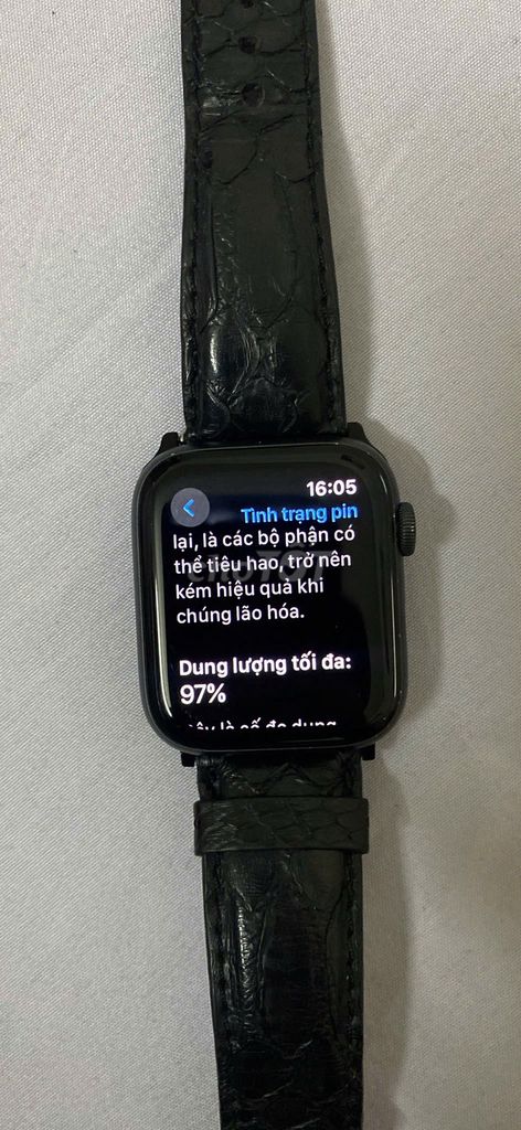 - Apple Watch sr5/44 - nhôm - GPS