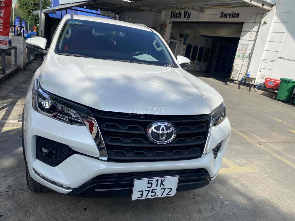 Toyota Fortuner 2022 máy dầu, 1 cầu, STD. Mua bán Ô tô tại Quận Tân Phú Tp Hồ Chí Minh được đăng bởi Thành Nam Toyota  hình 4