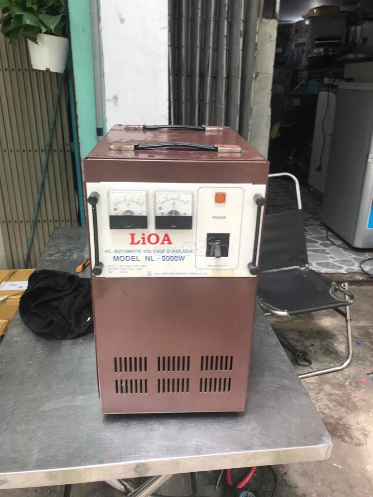 ổn áp 5KVA máy dây đồng chính hãng ra 100-110-220v