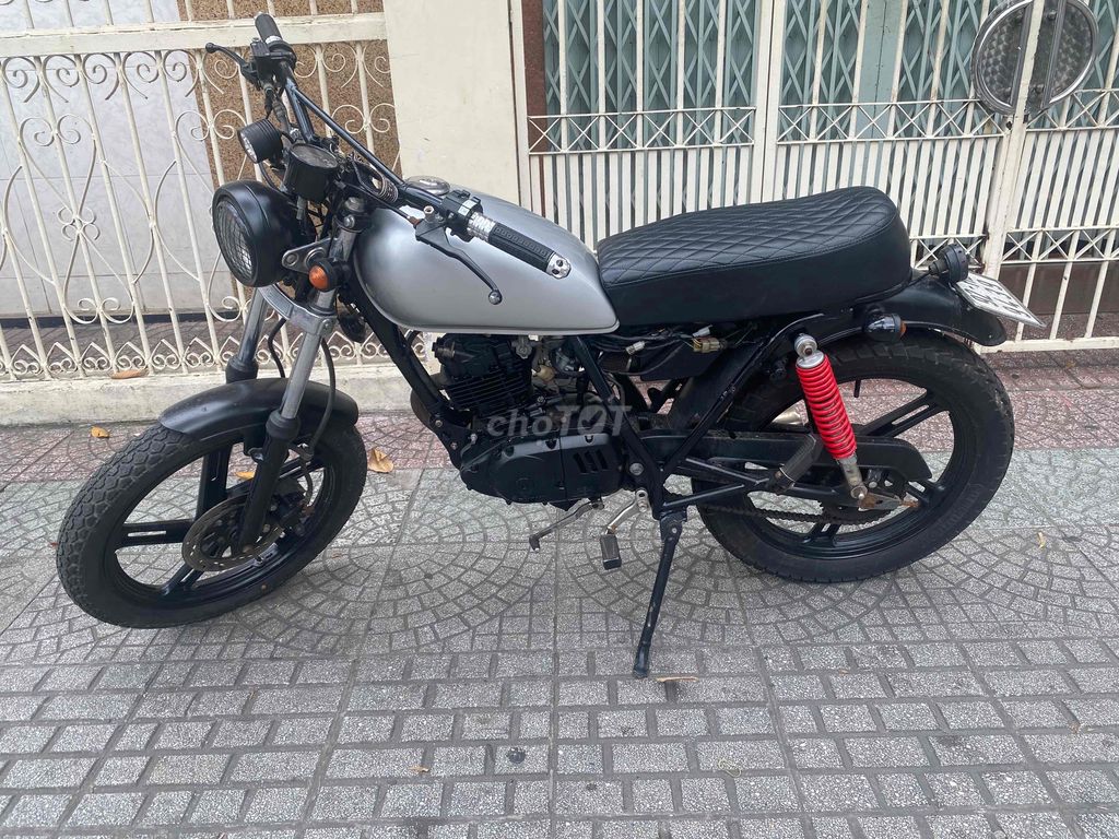 Suzuki Gn125 đẹp ngon.