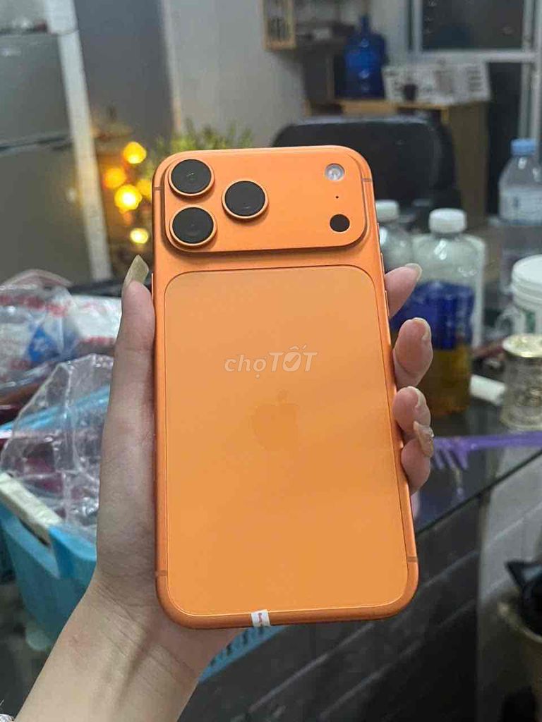 TÌM CHỦ MỚI IPHONE 17PRO MAX 256GB QUỐC TẾ. Mua bán Điện thoại tại Quận Tây Hồ Hà Nội được đăng bởi hoan hỉ hình 1