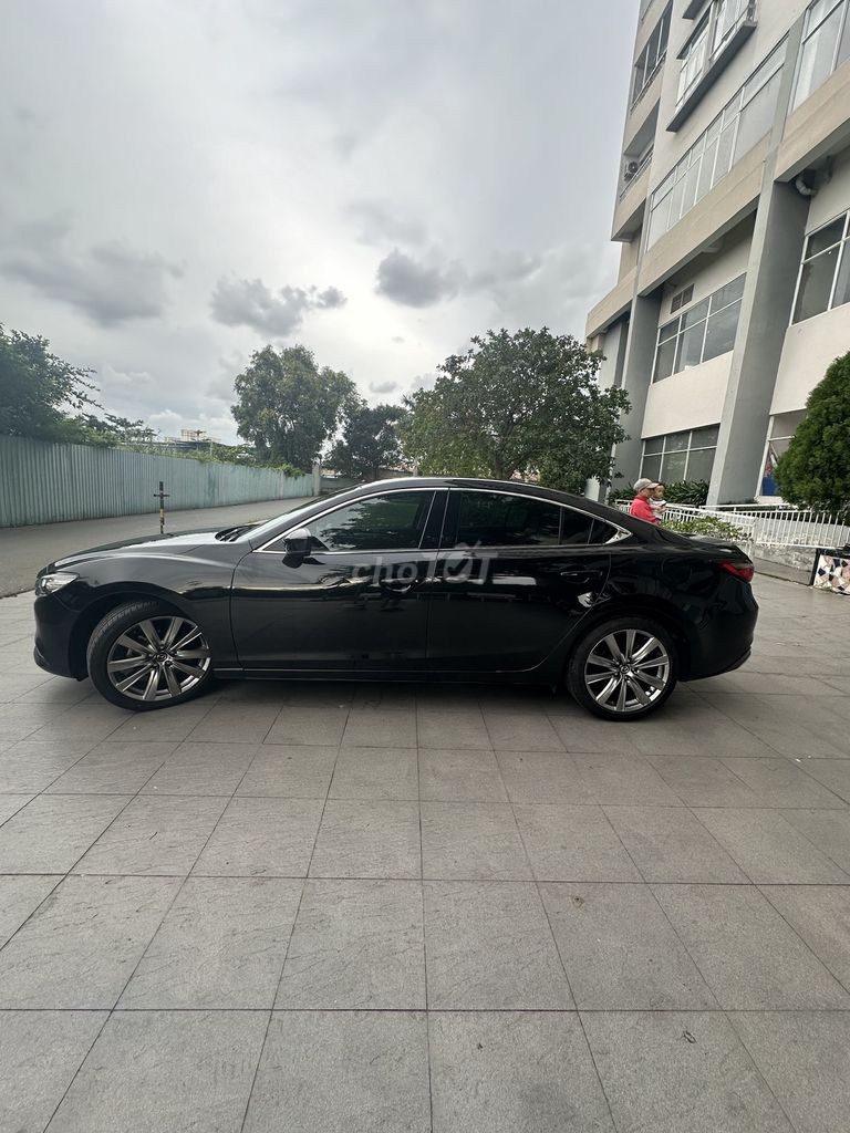 Mazda 6 2021 Signature Premium 2.5 AT - 27700 km. Mua bán Ô tô tại Huyện Bình Chánh Tp Hồ Chí Minh được đăng bởi Dương Hải triều hình 3