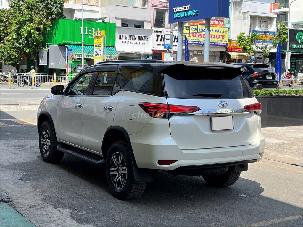 TOYOTA FORTUNER 2.4G 4X2 AT 2019 XE GIA ĐÌNH ĐI ÍT. Mua bán Ô tô tại Thành phố Thủ Đức Tp Hồ Chí Minh được đăng bởi Hiếu hình 7