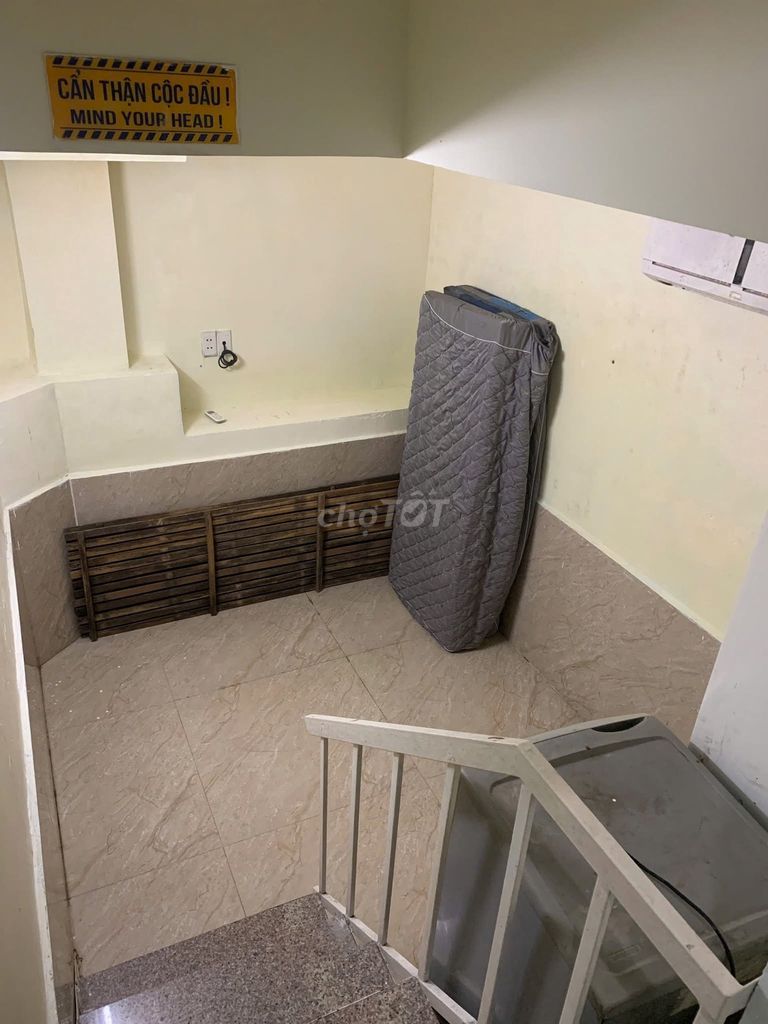 Room on Nguyễn Tất Thành, 50 m from the beach — photo 1