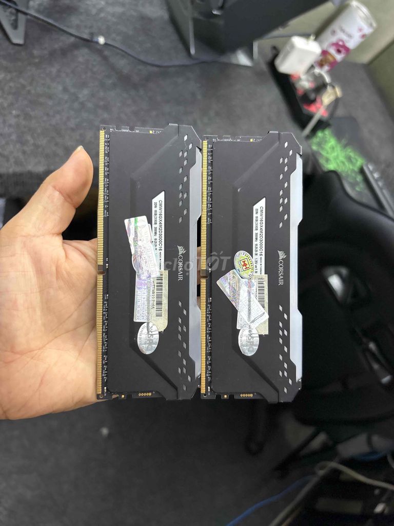 RAM Corsair Vengeance RGB Pro 8GB DDR4 CHẠY OK. Mua bán Linh kiện (RAM, Card...) tại Quận Gò Vấp Tp Hồ Chí Minh được đăng bởi ngọc trang hình 1