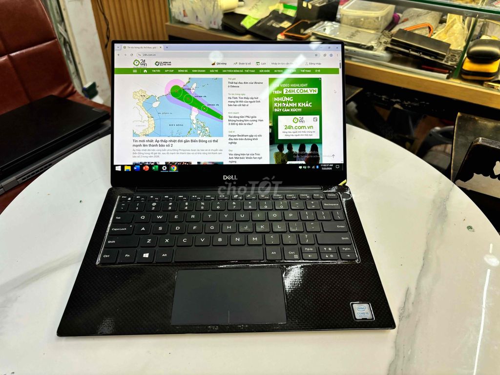 Dell XPS 9370 i5 8265U 8GB/256GB. Mua bán Laptop tại Quận Hải Châu Đà Nẵng được đăng bởi LinhNguyenMedia IIO Nguyễn Hữu Thọ XV năm I địa chỉ  hình 1
