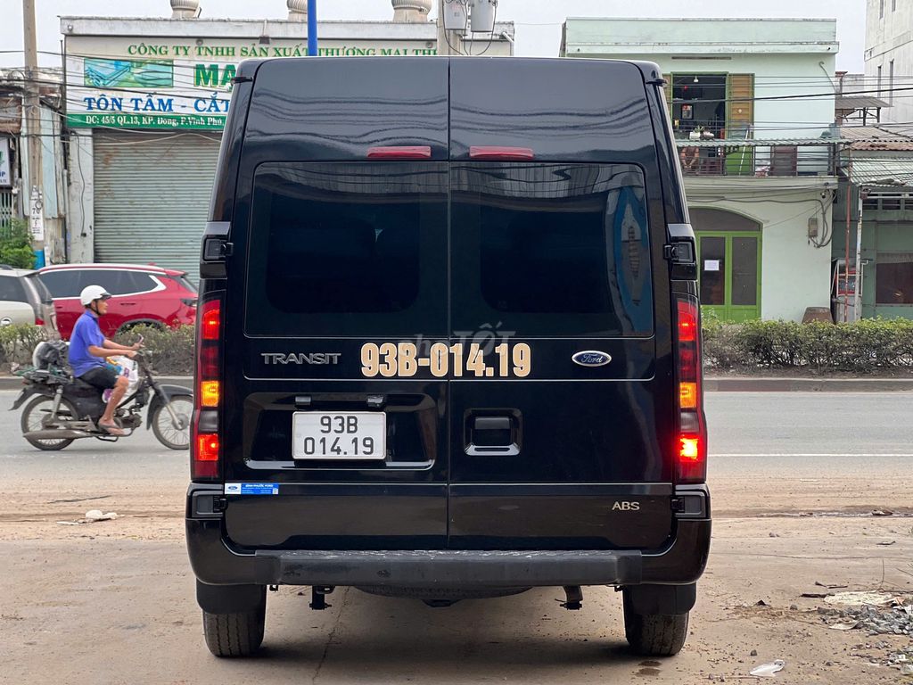 Transit 2022 Limousine 9 chổ đi ít mới 6v9. Mua bán Phương tiện khác tại Thành phố Thủ Dầu Một Bình Dương được đăng bởi Thái Phạm hình 7