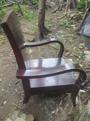 Ghế gỗ lim xưa