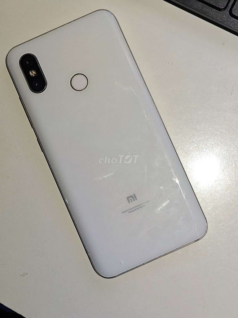 mi 8 nhà dùng bán lại. Mua bán Điện thoại tại Thành phố Thủ Đức Tp Hồ Chí Minh được đăng bởi Minh Khoii hình 1