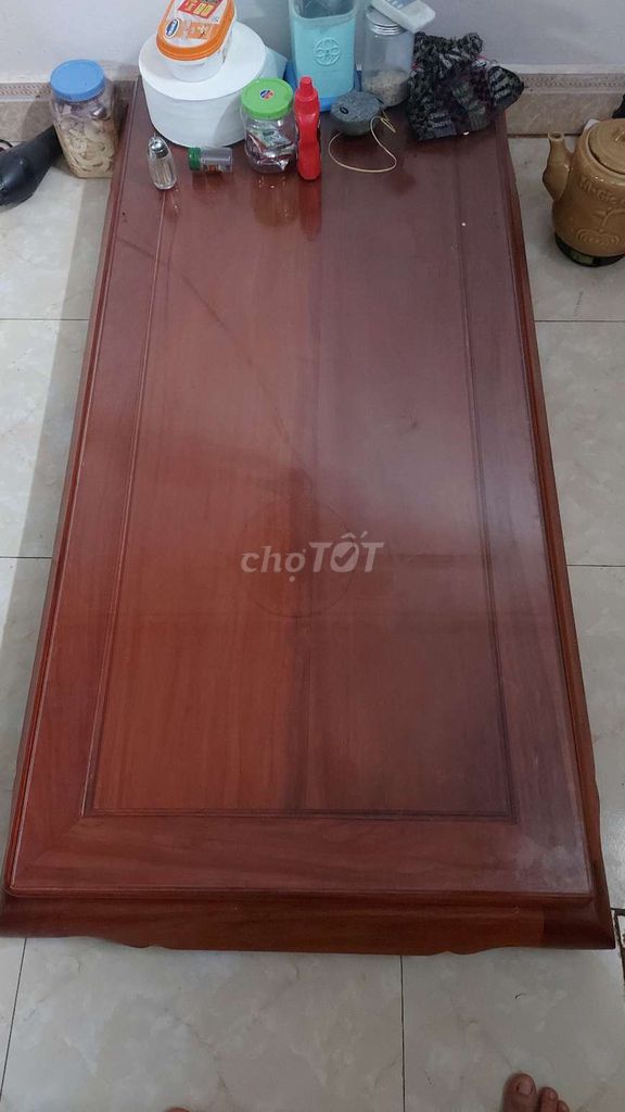 Bàn trà gỗ Nâu đỏ 160x80x20cm. Mua bán Bàn ghế tại Huyện Phú Xuyên Hà Nội được đăng bởi Trung Tran hình 1