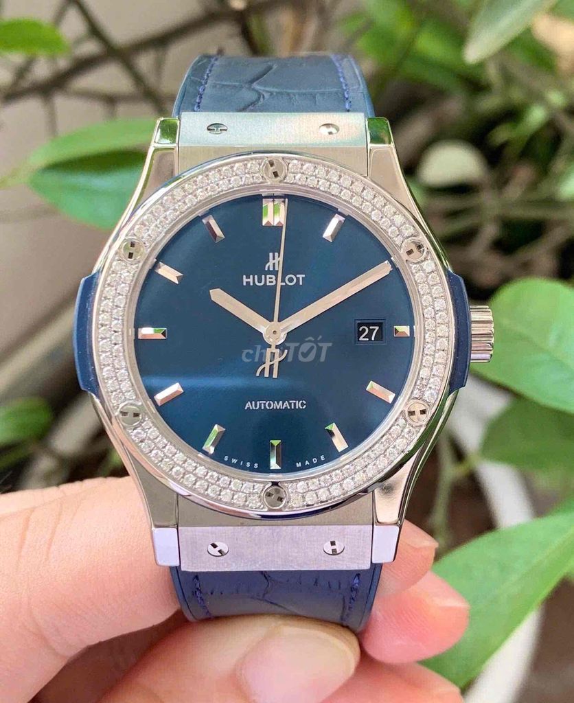 Hublot Classic Fusion 42mm Xanh navy niềng kim. Mua bán Đồng hồ tại Quận Hoàng Mai Hà Nội được đăng bởi Anh Tuấn hình 1