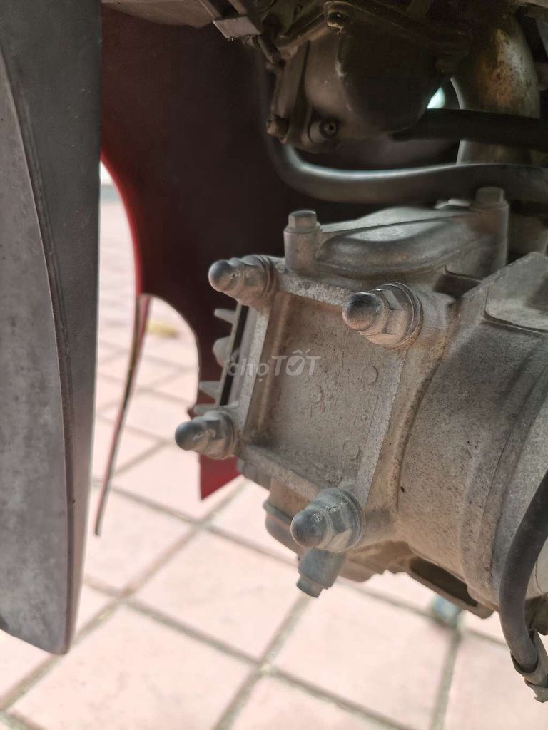 giao lưu Suzuki Revo 110 Đỏ zin bs 65 có trao đổi. Mua bán Xe máy tại Huyện Châu Phú An Giang được đăng bởi Tuấn Khanh xe máy hình 5