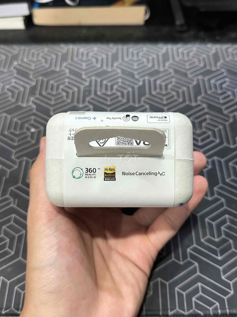 Tai nghe Sony WF-1000XM6 Chống ồn Bạc. Mua bán Tivi, Âm thanh tại Thành phố Thủ Đức Tp Hồ Chí Minh được đăng bởi Võ Ngọc Huân hình 1