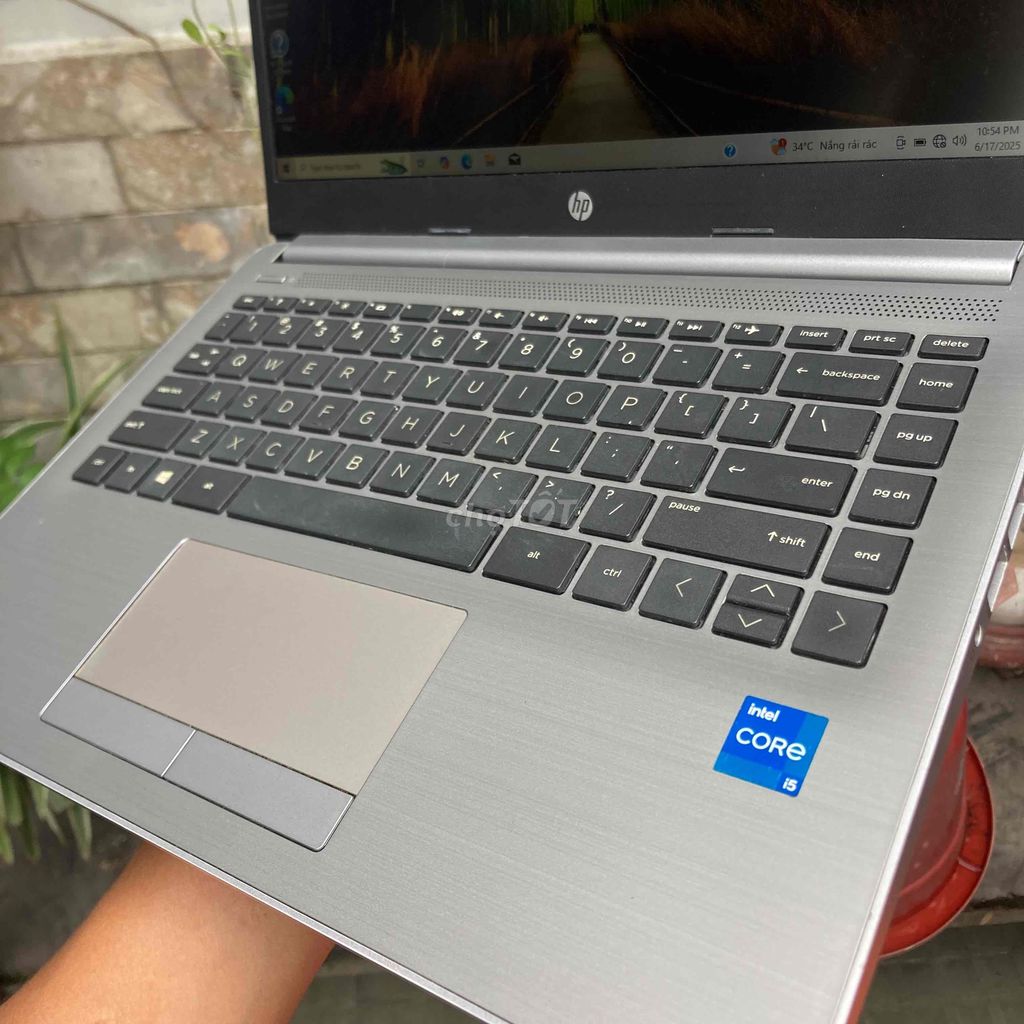HP 240G8 i5-11th/ 16g/ NVMe 512g/ irisXe/ 13.8”HD. Mua bán Laptop tại Quận Tân Phú Tp Hồ Chí Minh được đăng bởi Võ Minh Sáng hình 5