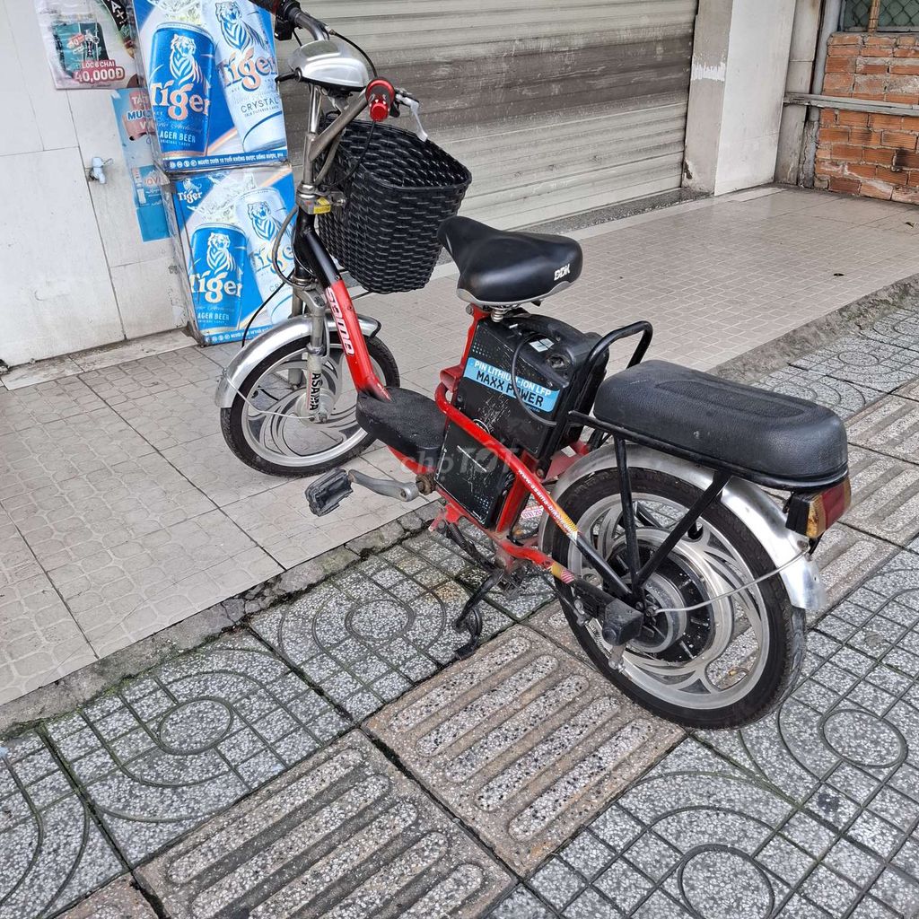 Xe đạp điện Asama màu Đỏ, Đen. Mua bán Xe điện tại Quận 12 Tp Hồ Chí Minh được đăng bởi Nguyen Dẫn hình 3