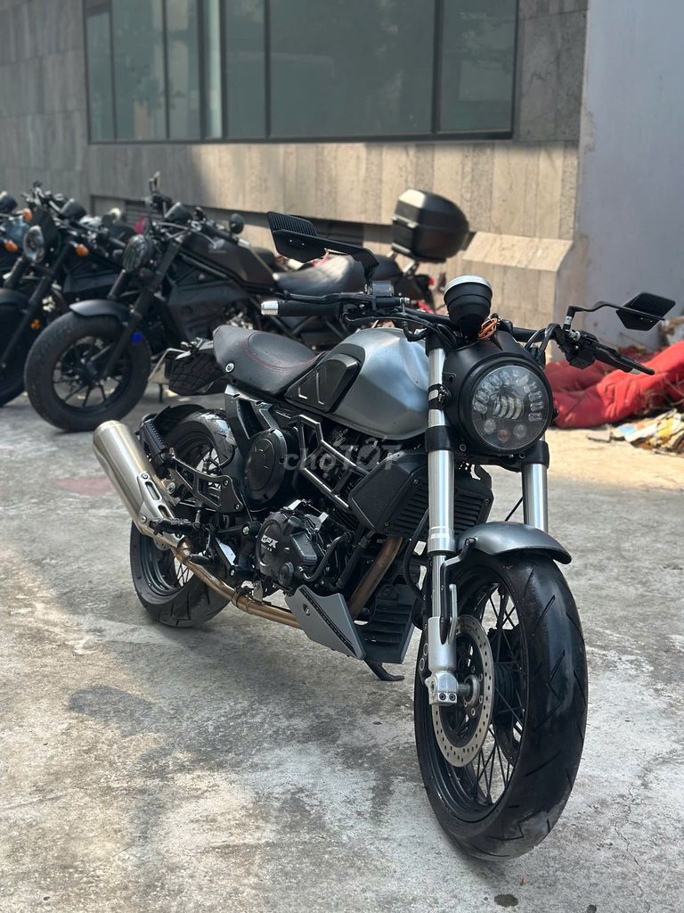 GPX Legend. Mua bán Xe máy tại Quận Đống Đa Hà Nội được đăng bởi Phú Lý hình 2