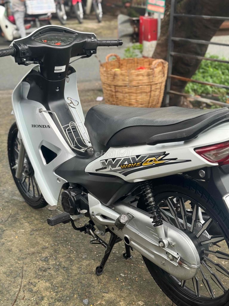 Wave 50cc Detech Espero đk 2025 đi ít xe đẹp. Mua bán Xe máy tại Quận Bình Tân Tp Hồ Chí Minh được đăng bởi Hữu Trung hình 5