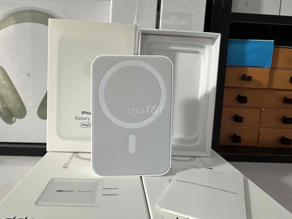 Sạc dự phòng Apple MagSafe For IPhone Android Full. Mua bán Phụ kiện (Màn hình, Chuột...) tại Quận Hải Châu Đà Nẵng được đăng bởi Thanh Nhã Store hình 1