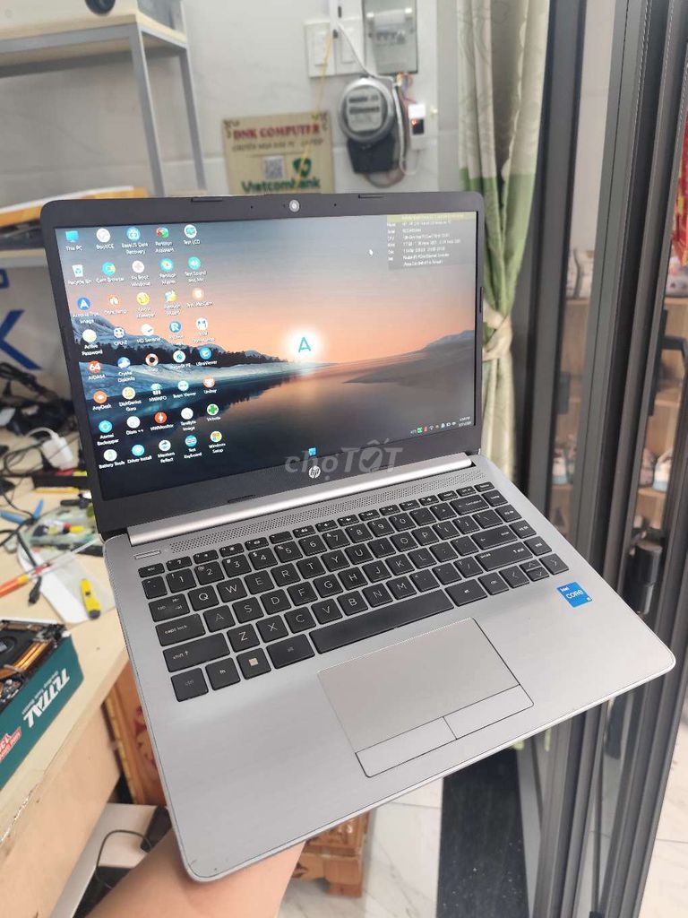 HP 240 G9 i5-1235U 14 inch 8GB/256GB. Mua bán Laptop tại Quận 6 Tp Hồ Chí Minh được đăng bởi Hải hình 1