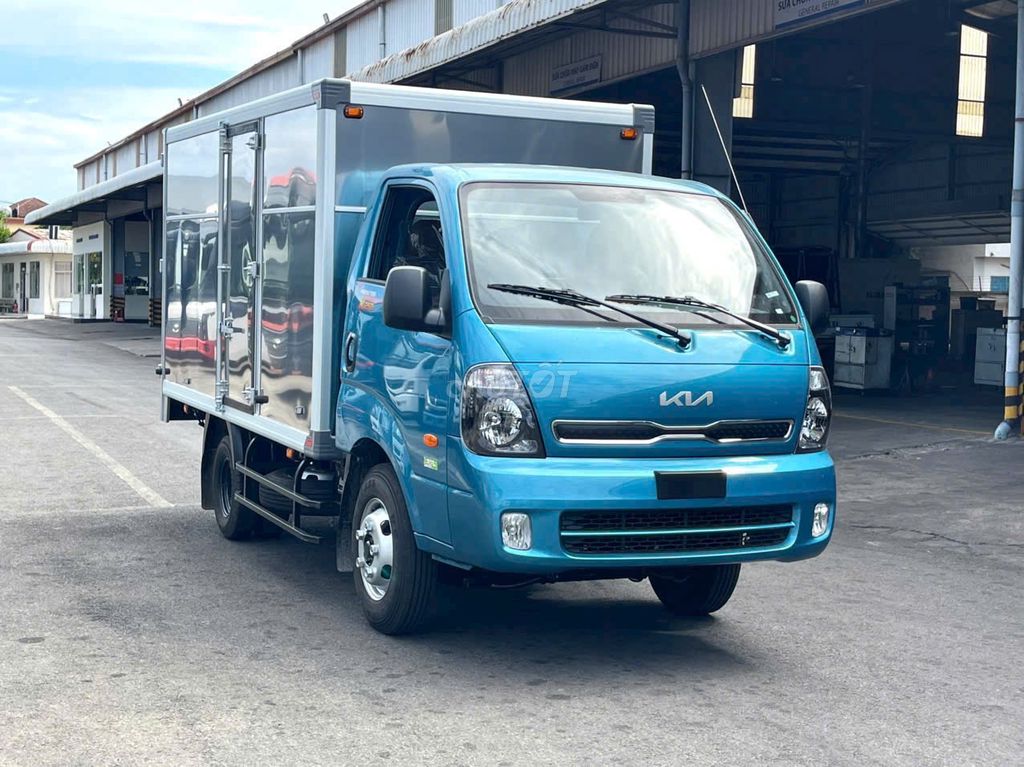 XE TẢI 2,5 TẤN KIA K250 E5 THÙNG KÍN. Mua bán Xe tải, xe ben tại Quận Bình Tân Tp Hồ Chí Minh được đăng bởi Hoàng Nguyên Thaco  hình 1