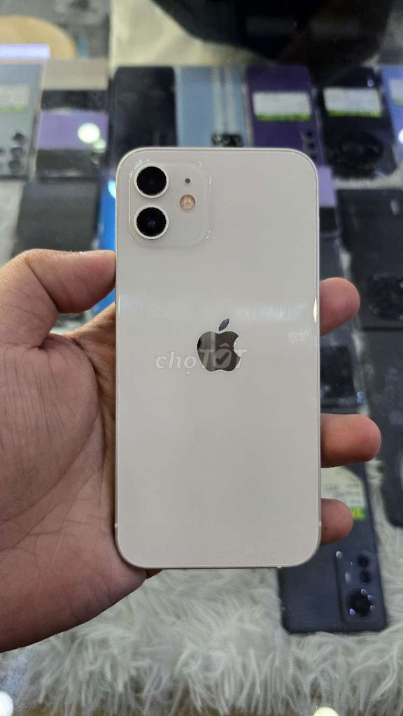 Apple iPhone 12 Trắng Đã qua sử dụng. Mua bán Điện thoại tại Thành phố Vĩnh Long Vĩnh Long được đăng bởi Nguyễn Anh Tuấn  hình 1