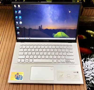 Asus X412FA Core i3-8145U/8GB/128GB 14" Full HD