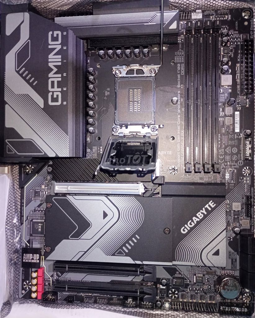 Main xịn socket 1700 Gigabyte Z790 GAMING X AX. Mua bán Linh kiện (RAM, Card...) tại Quận Hải Châu Đà Nẵng được đăng bởi Baxiqua hình 1