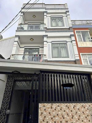 Room 30 m² · Đường Nguyễn Văn Quỳ