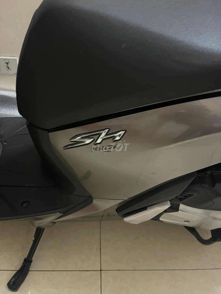 Honda SH 150i 2013 Xám 12847 km
