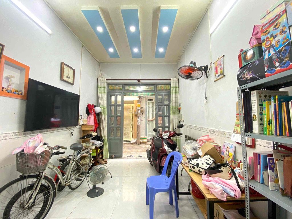 nhà rẻ- hẻm ô tô- 2 tầng- 2 pn- Bùi Quang Là- gần sân bay Tân Sơn Nhât. Mua bán nhà ở tại Quận Gò Vấp Tp Hồ Chí Minh được đăng bởi Quốc Khang hình 3