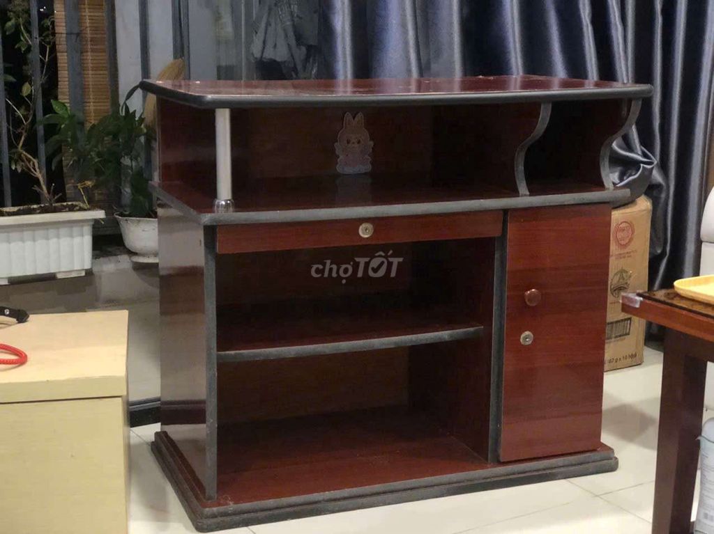 Kệ tivi gỗ 60x80cm. Mua bán Tủ, kệ gia đình tại Quận 7 Tp Hồ Chí Minh được đăng bởi Hue Huynh hình 1