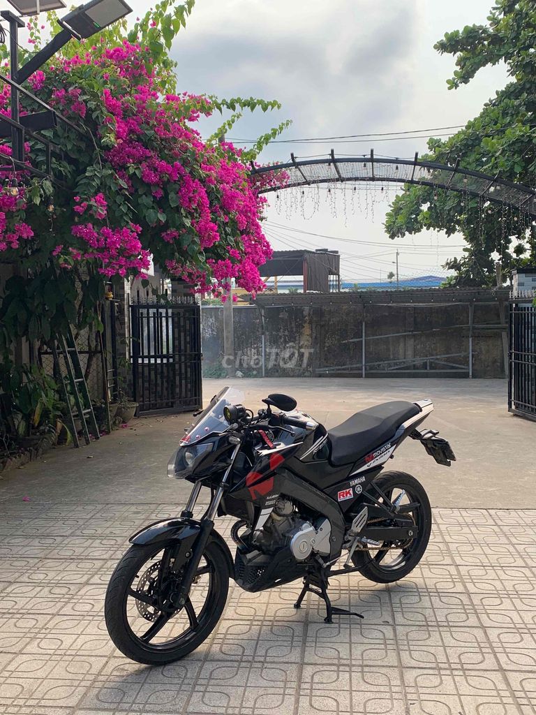 Dư dùng nên bán xe FZ150 máy zin. Mua bán Xe máy tại Quận Cẩm Lệ Đà Nẵng được đăng bởi Đạo Minh Trần hình 3