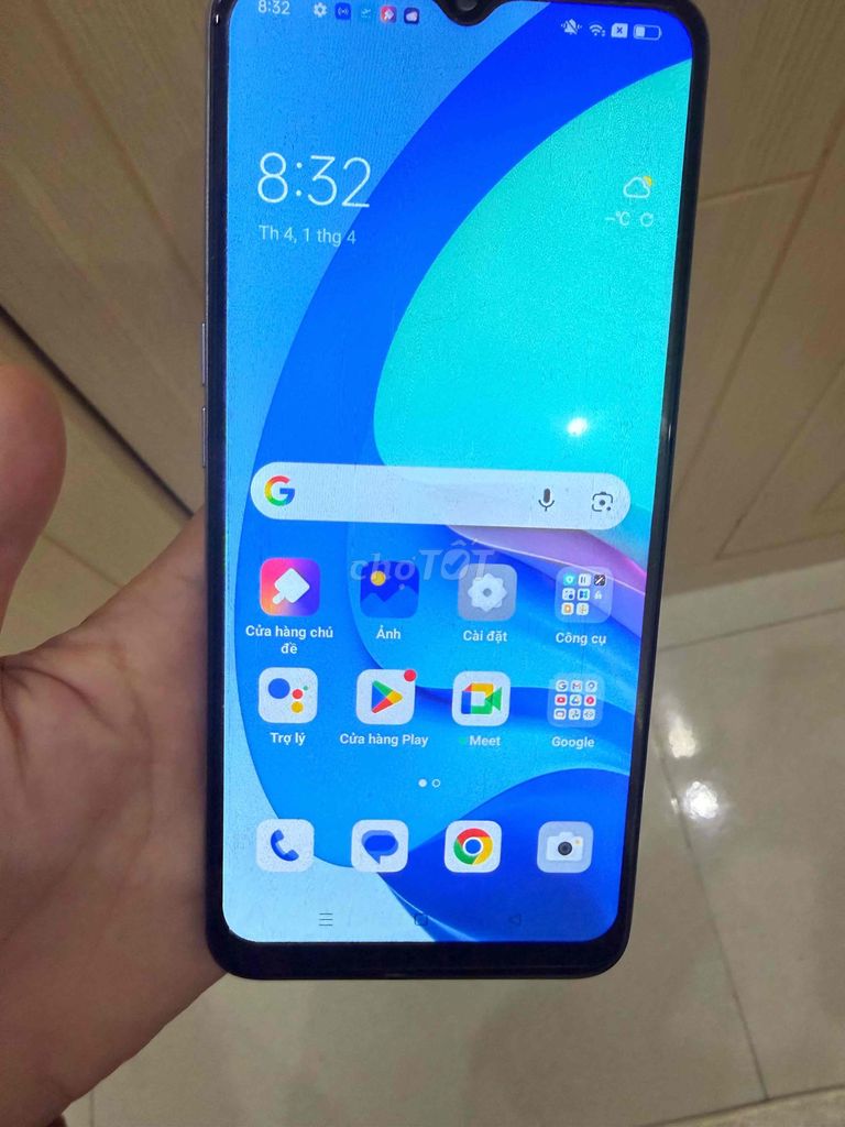 Mua cho mẹ xài mà bà ko bt xài androi nên pass lại. Mua bán Điện thoại tại Quận Hải Châu Đà Nẵng được đăng bởi Tina Nguyen hình 1