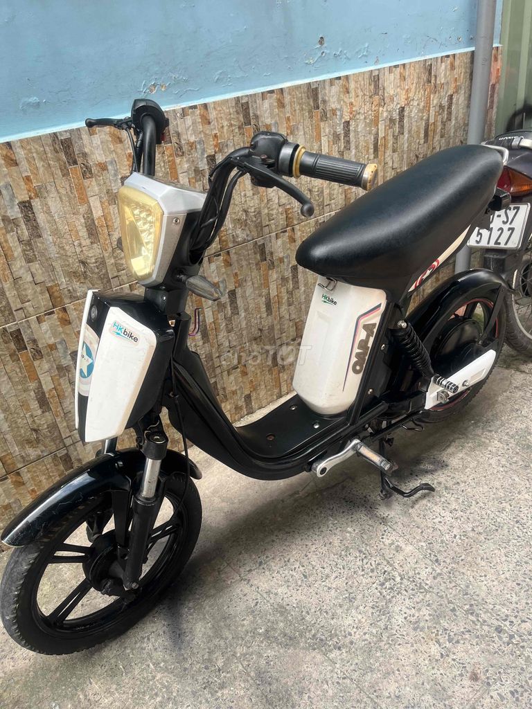 xe đap điện như hình sử dụng bình thường