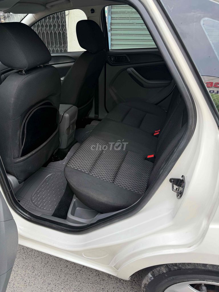 Ford Focus 2011 1.8 AT - 130000 km Chuẩn Một Chủ 🐅. Mua bán Ô tô tại Quận 12 Tp Hồ Chí Minh được đăng bởi Tân hình 11