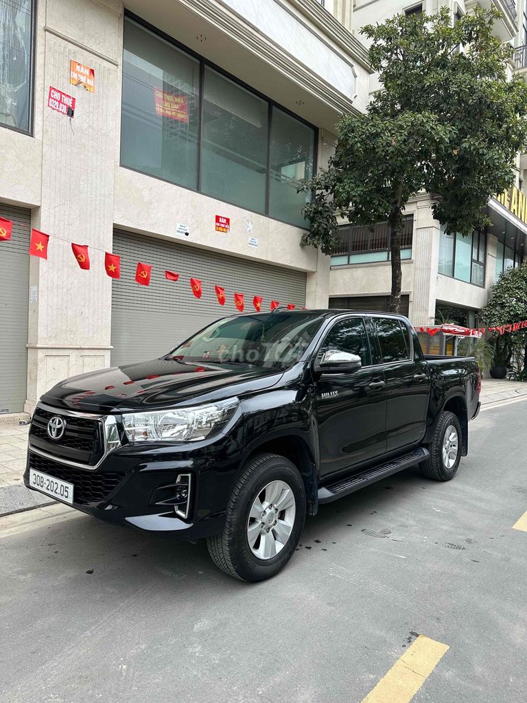 Toyota Hilux 2018 photo 2