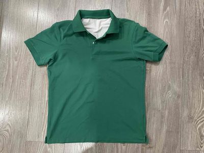 Áo thun có cổ Uniqlo size M. Mua bán Quần áo tại Quận Tân Bình Tp Hồ Chí Minh được đăng bởi Thanh Tran