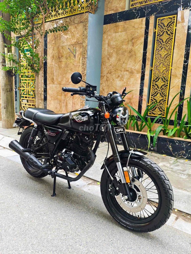 GPX LEGEND 150FI 2023 đẹp lướt 7055km  pkl motor. Mua bán Xe máy tại Quận Cầu Giấy Hà Nội được đăng bởi Tong motor xe may hình 1