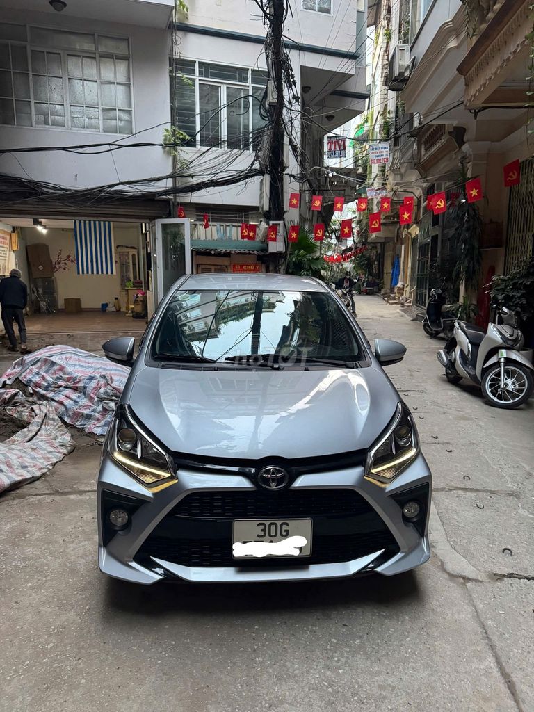 Toyota Wigo 2020 Số sàn 38000 km Bạc. Mua bán Ô tô tại Quận Ba Đình Hà Nội được đăng bởi Thanh Le hình 1