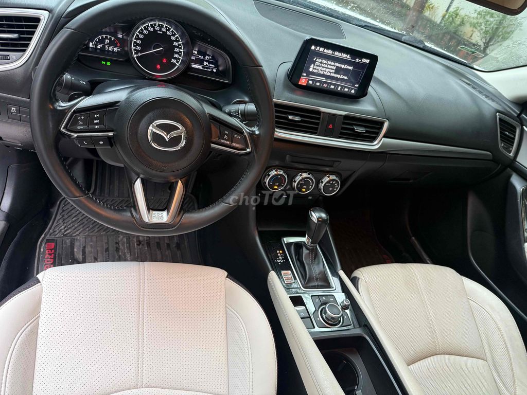 Mazda 3 2019 1.5L Premium - 68.000 km xe gia đình. Mua bán Ô tô tại Thành phố Huế Thừa Thiên Huế được đăng bởi Hoàng Tàu  hình 6