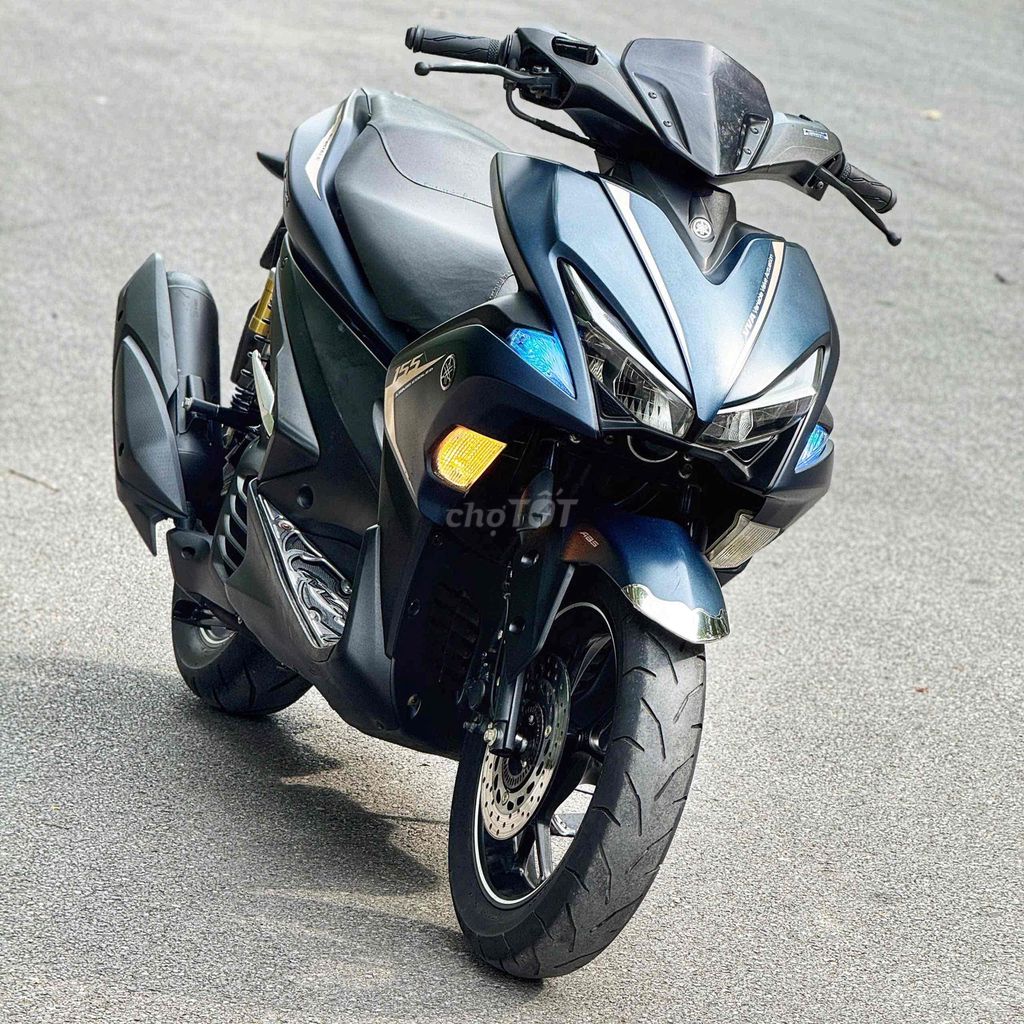 Прочная стена для мотоциклов - машина NVX 155 ABS 2020