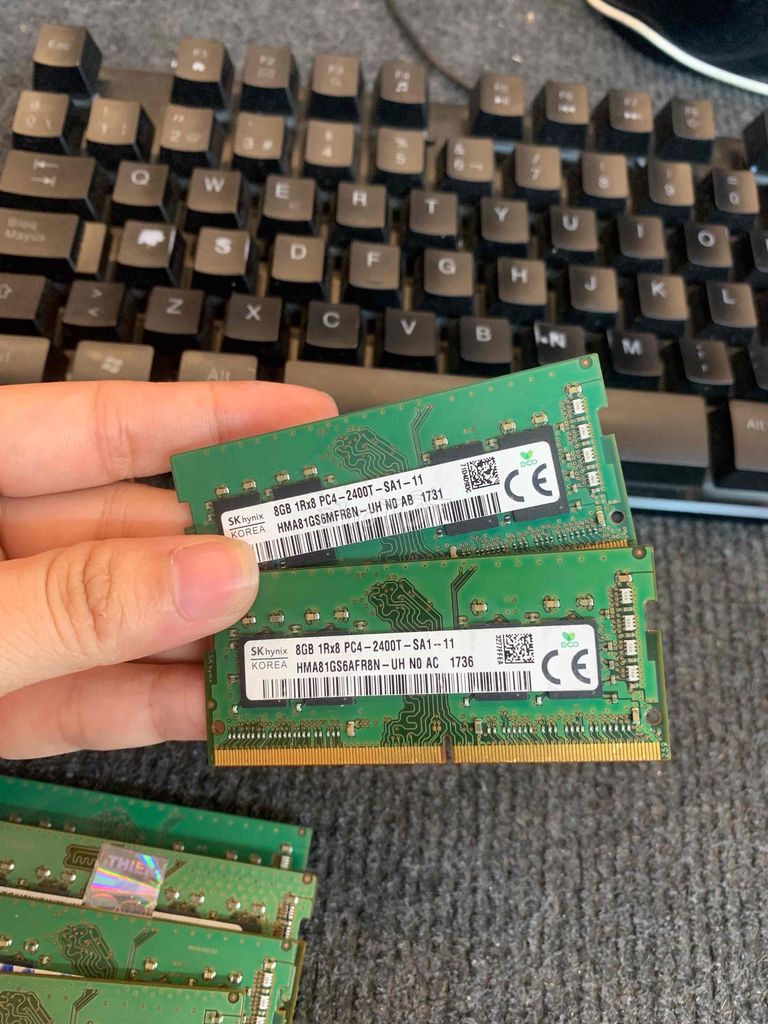 RAM LAPTOP PC4 8GB BUSS 2400 SẴN SL HÀNG HÃNG. Mua bán Linh kiện (RAM, Card...) tại Quận Phú Nhuận Tp Hồ Chí Minh được đăng bởi tiến tài 770 nguyễn kiệm p4 quận phú nhuận hình 1