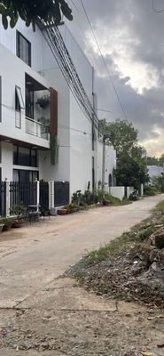 Bán Nền TT Dương Đông, DT: 105m2 Ngay KDC Đông Đúc, Giá *** KV. Mua bán đất tại Thành phố Phú Quốc Kiên Giang được đăng bởi nguyễn Thắng